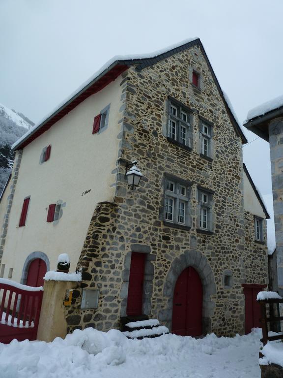 Maison Bergoun Borce Exterior photo